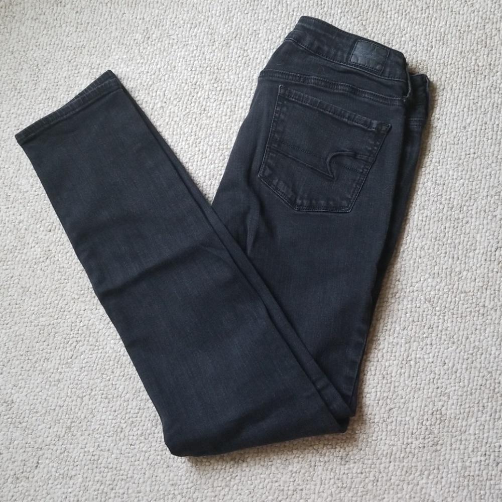 American eagle black skinny jean